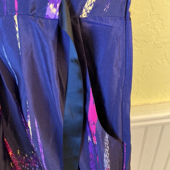 Multi-Color Print Dress - Picture 5 of 6